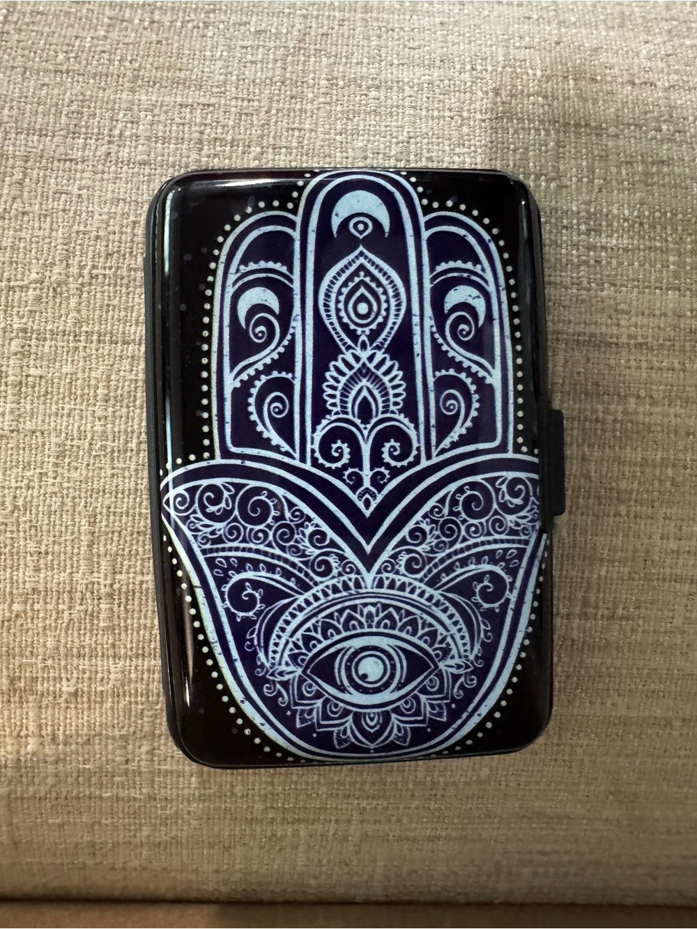 Black and White Hamsa Pattern Card Holder Wallet - Unknown Brand